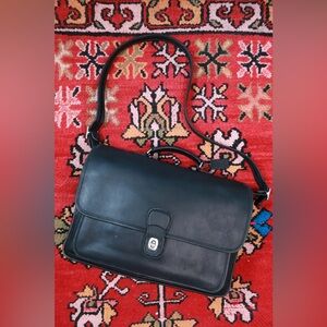 VINTAGE COACH METROPOLITAN LEATHER SHOULDER MESSENGER BAG – STYLE 5180